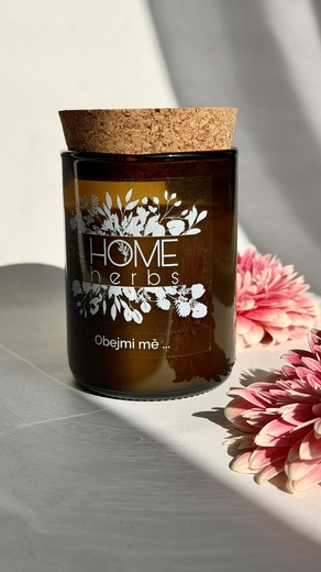 Obejmi mě ... Hnědá